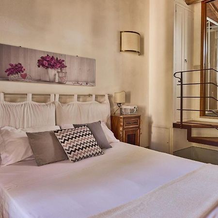 La Capannina Villa Le Grazie  Luaran gambar