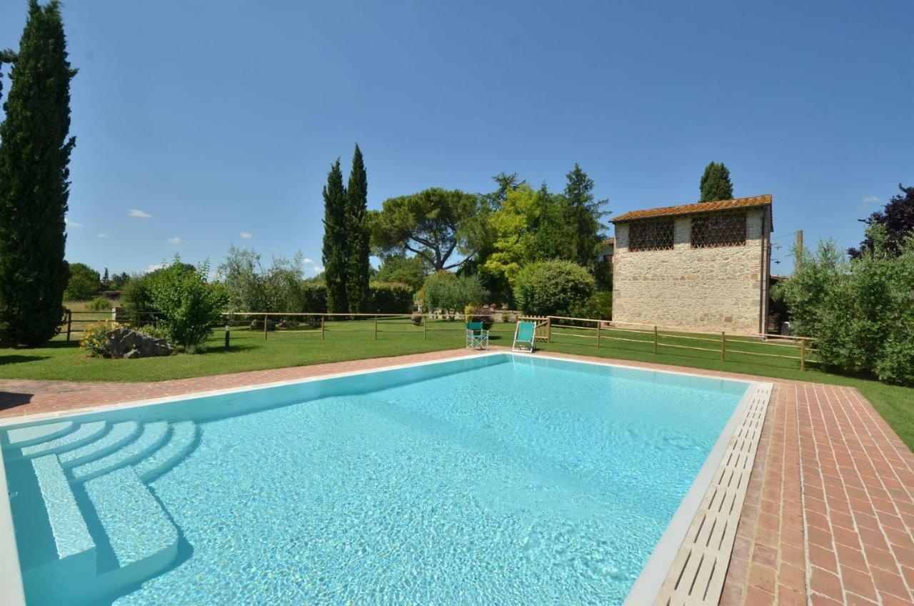 La Capannina Villa Le Grazie  Luaran gambar