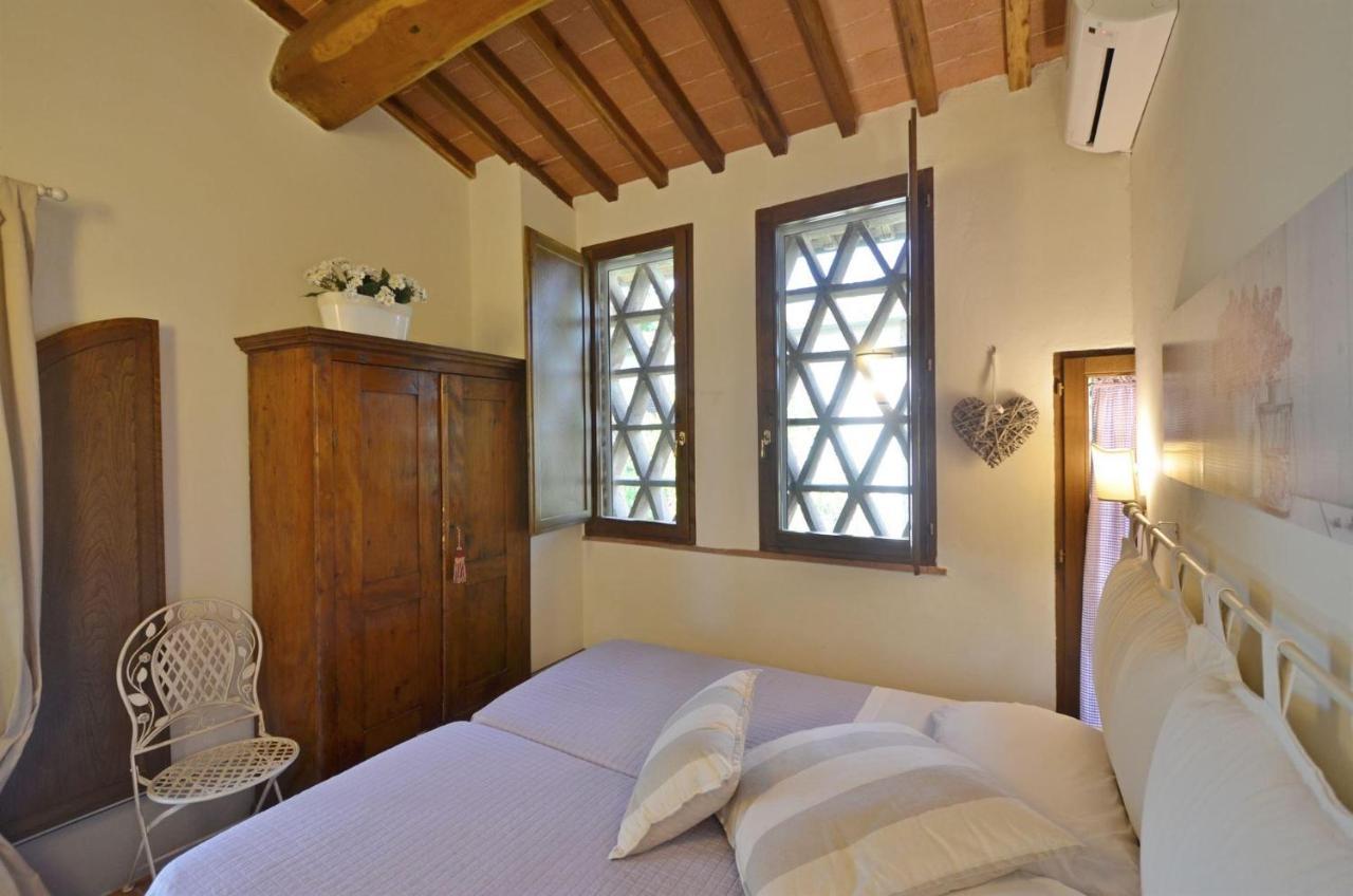 La Capannina Villa Le Grazie  Luaran gambar